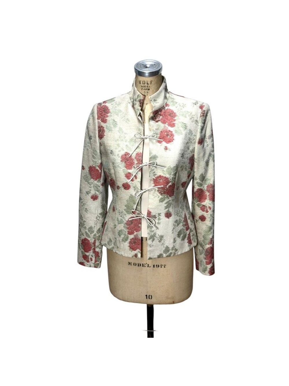 Vintage Carlisle floral tapestry blazer in Chinoiserie Asian style with ties